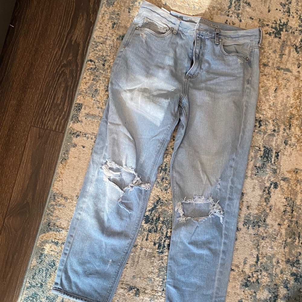 American Eagle Outfitters Light Blue Mom Jeans